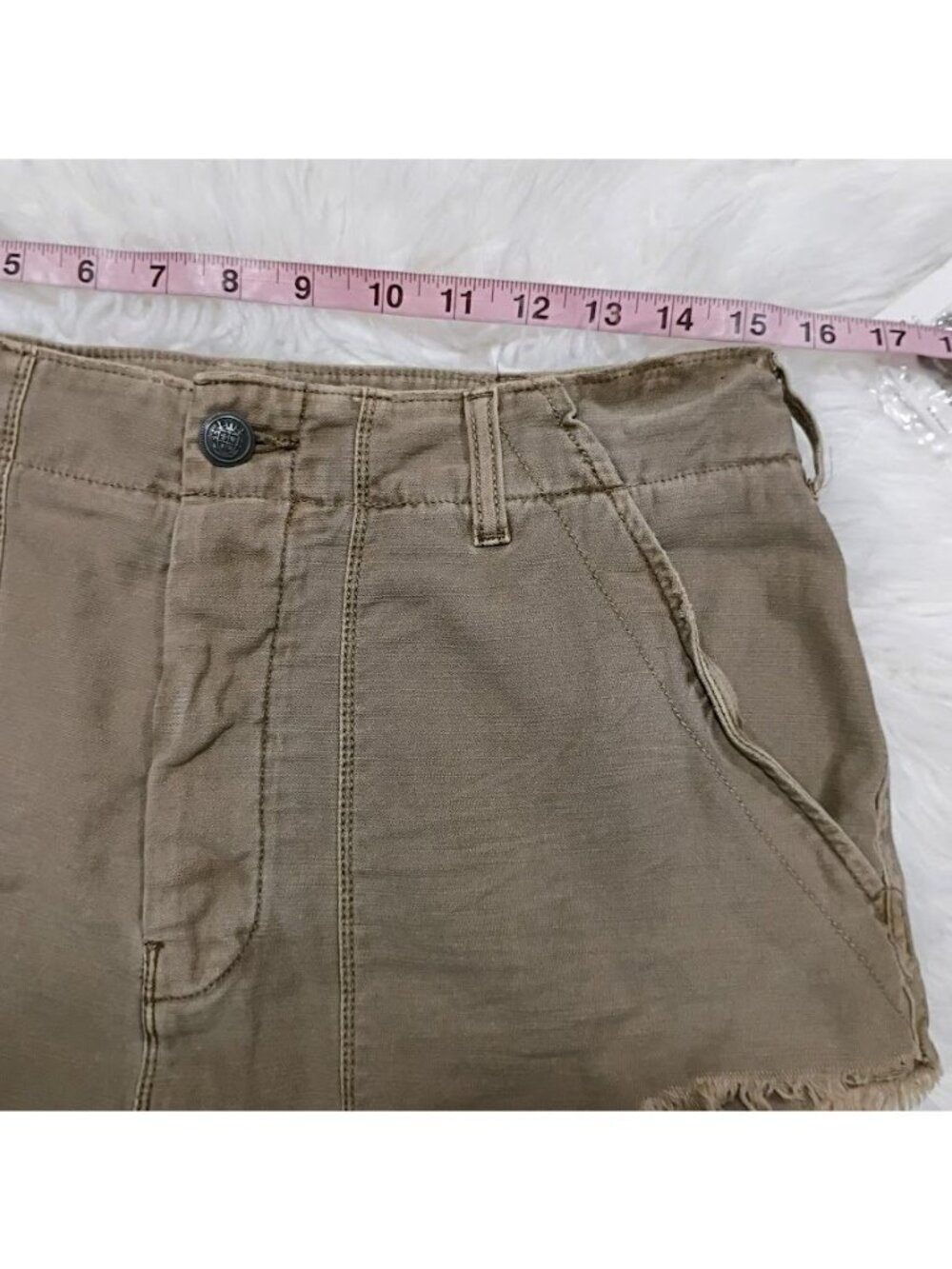 Free People Easy Goes It Boho Festival Sz 10 Shorts Beige Frayed Hem - Picture 8 of 12